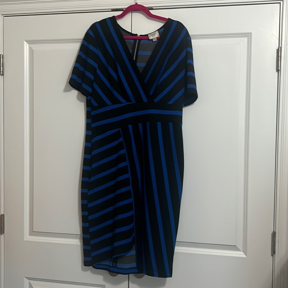 ECI dress xl blue and black